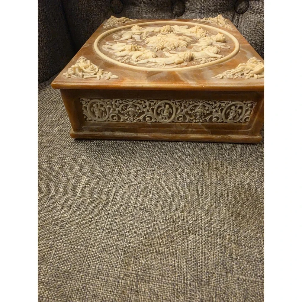 Vintage Incolay Stone Composite Jewelry Box With Tray Cherub Angels & Floral 7